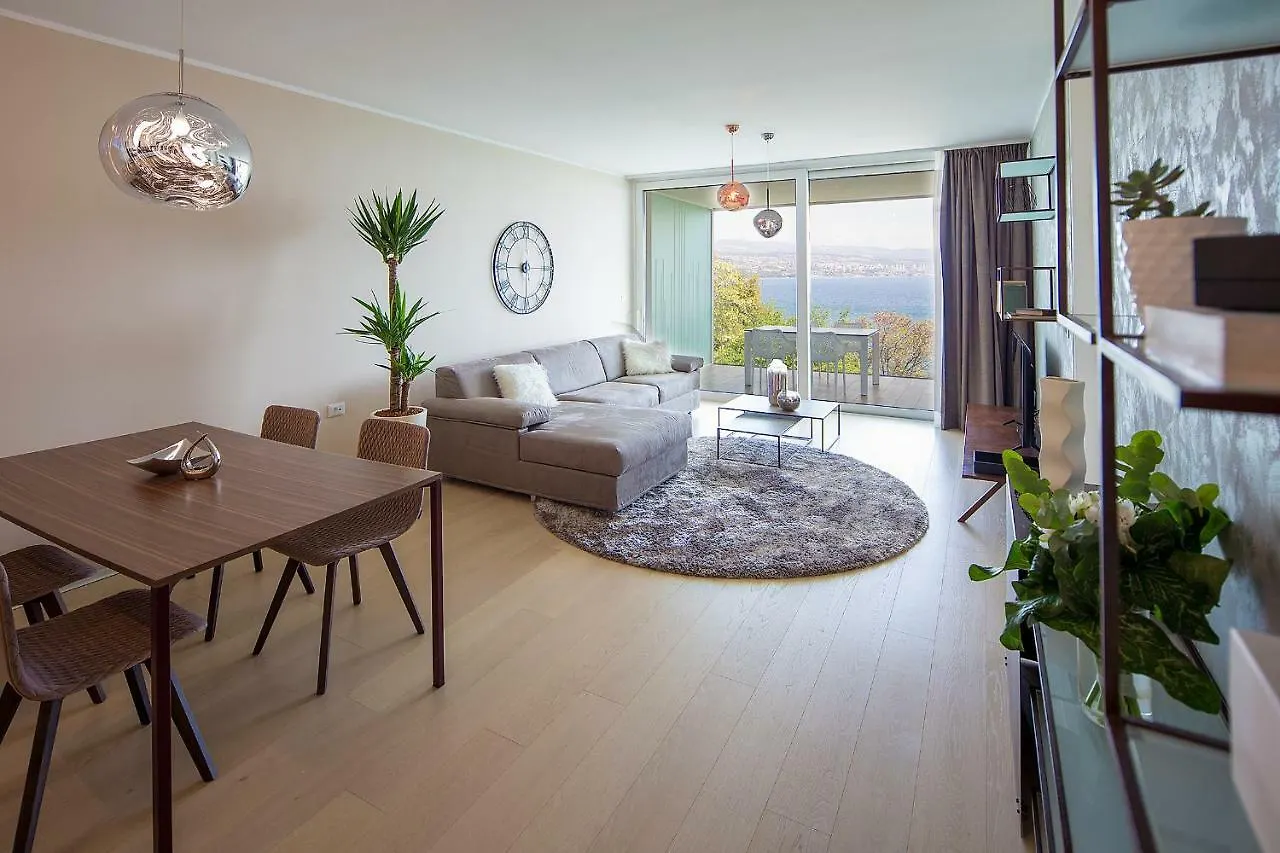 Opatija Deluxe Apartment With Swimming Pool
