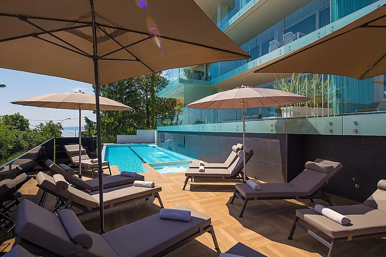 Opatija Deluxe Apartment With Swimming Pool Croatia